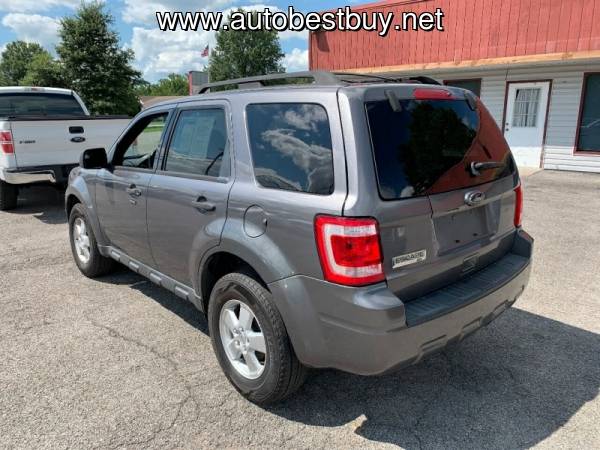 2011 Ford Escape XLT 4dr SUV Call for Steve or Dean - cars & trucks... for sale in Murphysboro, IL – photo 4