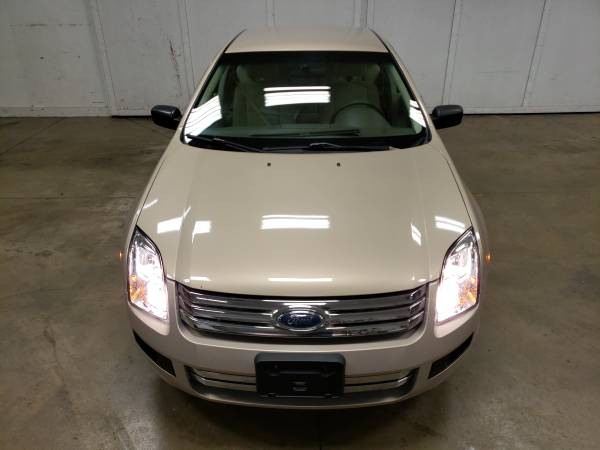 2006 Ford Fusion 2.3L 4C - cars & trucks - by dealer - vehicle... for sale in Lake In The Hills, IL – photo 11