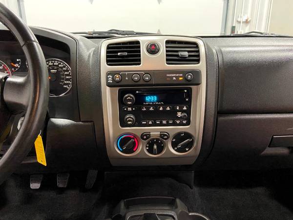 2009 Chevy Chevrolet Colorado LT Regular Cab 4X4 pickup Gray - cars for sale in Branson West, MO – photo 22