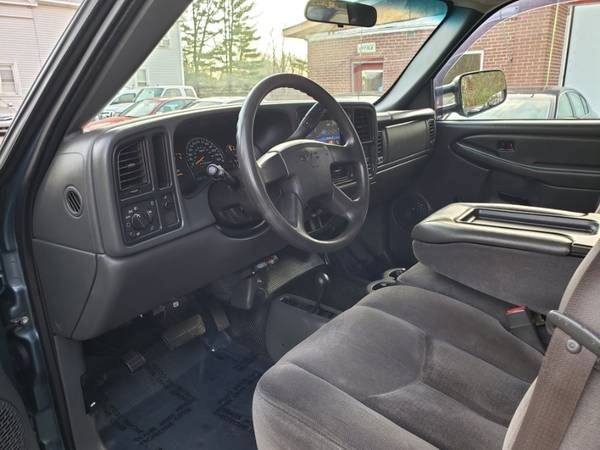 2006 GMC Sierra 2500HD 6.6 Duramax 1 Owner 56 Service... for sale in East Windsor, CT – photo 17