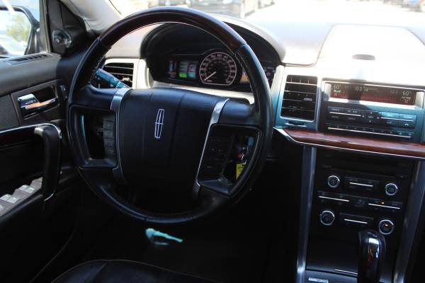 2 0 1 1 Lincoln MKZ Low Mileage Hybrid ! - - by for sale in Reno, NV – photo 15