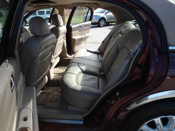Lincoln continental Luxury sedan Only 79K Miles ***1 Year Warranty**... for sale in hampstead, RI – photo 21