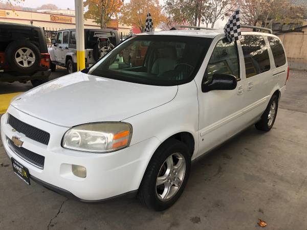***2006 Chevrolet Uplander LT**Mini van**3rd Row Seating***PRICE... for sale in Springfield, OR – photo 2