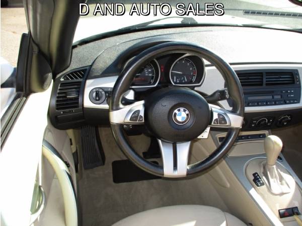 2005 BMW Z4 2dr Roadster 2.5i D AND D AUTO - cars & trucks - by... for sale in Grants Pass, OR – photo 10