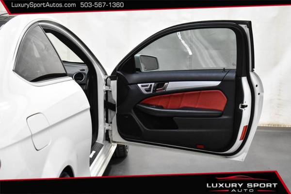2012 *Mercedes-Benz* *C-Class* *C63 AMG 550HP Coupe Vor for sale in Tigard, OR – photo 20