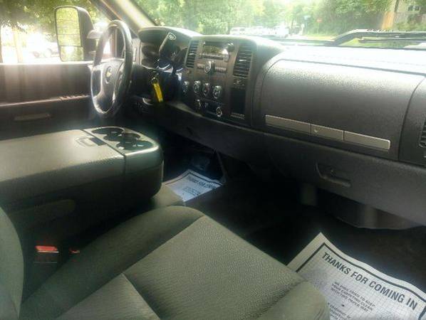 2010 Chevrolet Chevy Silverado 2500HD LT1 Ext. Cab 4WD - EASY... for sale in Holliston, MA – photo 21