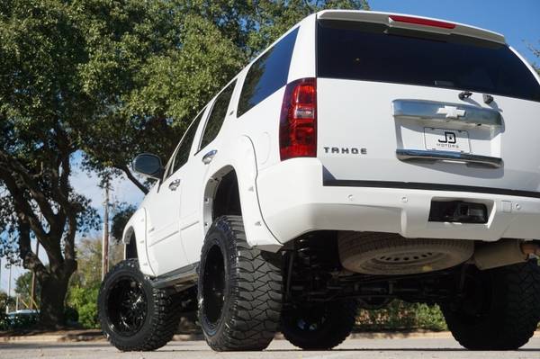 2011 Chevrolet Tahoe *(( Custom Lifted 4WD Z71 * 3rd Row ))* - cars... for sale in Austin, TX – photo 13