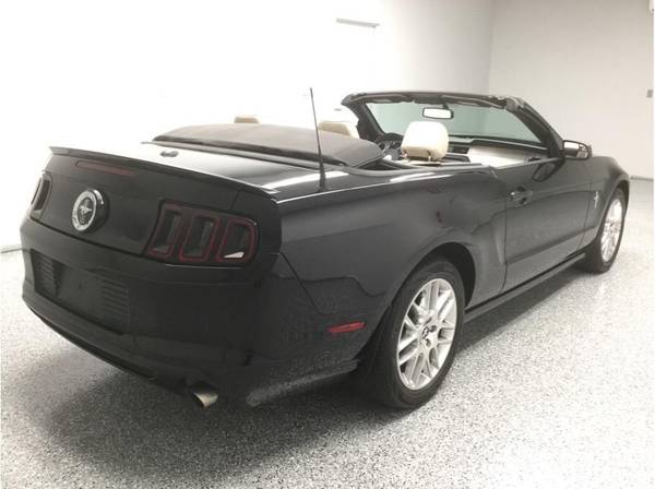 2013 Ford Mustang V6 Premium Convertible*COME TEST DRIVE*WE FINANCE* for sale in Hickory, NC – photo 14