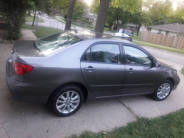Toyota Corolla 2007 - cars & trucks - by owner - vehicle automotive... for sale in Lincoln, NE – photo 4