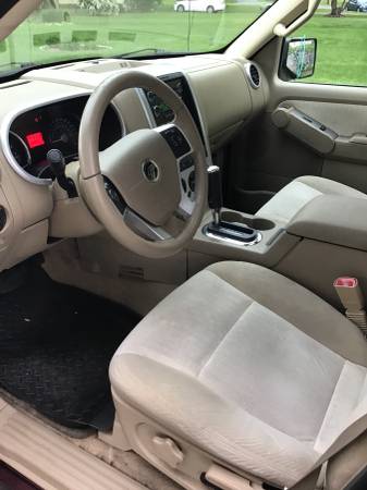 2008 Mercury Mountaineer AWD only 71, 000 miles, excellent for sale in Trenton, PA – photo 9