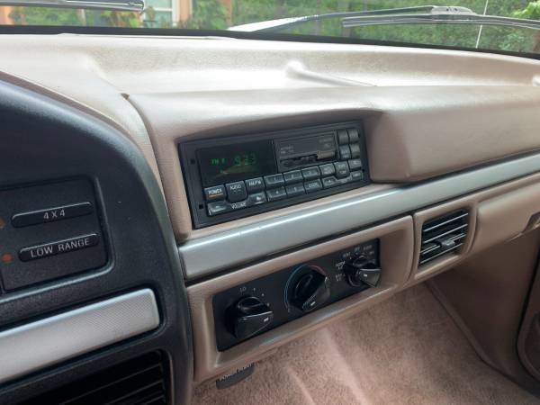 1994 Ford Bronco Eddie Bauer edition 5 8 V8 Leather for sale in irving, TX – photo 17