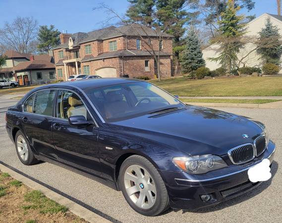 2007 bmw 750li 1 Owner Only 70k midnight blue like new every option! for sale in New Hyde Park, NY – photo 4