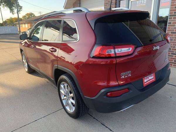 2016 Jeep Cherokee Limited - cars & trucks - by dealer - vehicle... for sale in Columbus, NE – photo 8