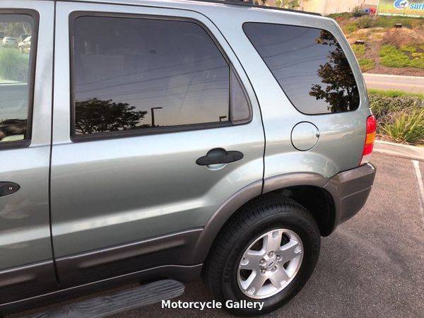 2006 Ford Escape XLT 4WD 4-Speed Automatic - Excellent Condition! for sale in Oceanside, CA – photo 6