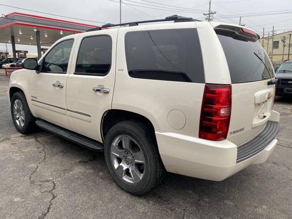 2012 Chevrolet Chevy Tahoe LTZ 4x2 4dr SUV FREE CARFAX ON EVERY for sale in Sapulpa, OK – photo 4