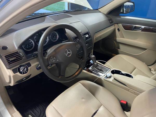 ***2009 MERCEDES BENZ C300 4MATIC*** - cars & trucks - by owner -... for sale in Shavertown, PA – photo 18
