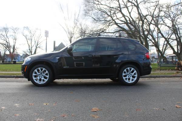 2013 BMW X5 xDrive35i Premium - cars & trucks - by dealer - vehicle... for sale in Clifton, NJ – photo 3