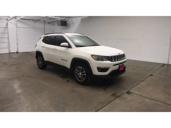 2017 Jeep Compass 4x4 4WD Latitude SUV - cars & trucks - by dealer -... for sale in Coeur d'Alene, MT – photo 2