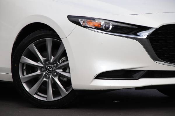 2019 Mazda Mazda3 Select Sedan sedan Snowflake White Pearl Mica for sale in Newark, CA – photo 2
