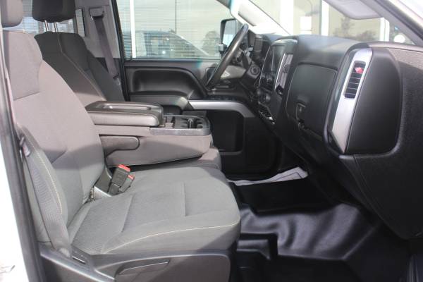 2017 Chevrolet 3500 HD LT Duramax CrewCab LB 4X4 for sale in Lynden, WA – photo 13