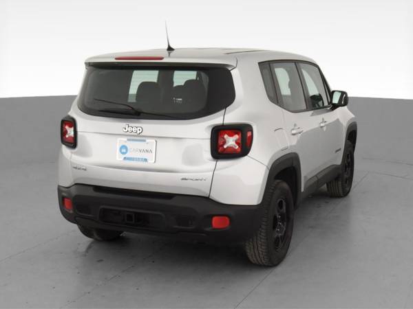 2016 Jeep Renegade Sport SUV 4D suv Silver - FINANCE ONLINE - cars &... for sale in Saint Louis, MO – photo 10