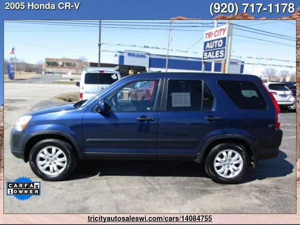 2005 HONDA CR-V EX AWD 4DR SUV Family owned since 1971 - cars & for sale in MENASHA, WI – photo 2
