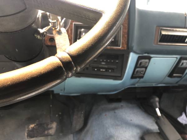1989 Chevy suburban 4 x 4 for sale in Hubbardston, MA – photo 8