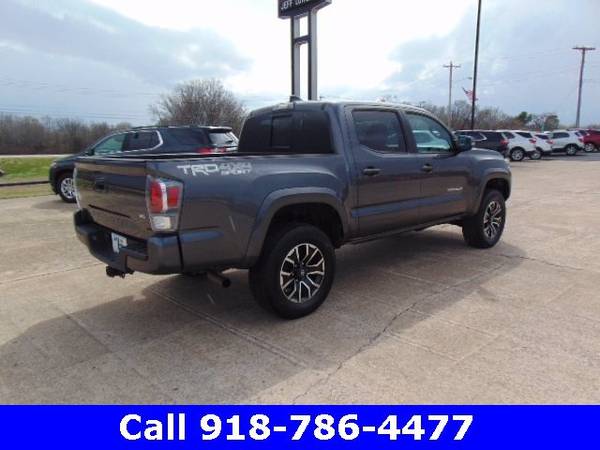 2020 Toyota Tacoma 4WD SR5 pickup Gray - - by dealer for sale in Grove, AR – photo 6