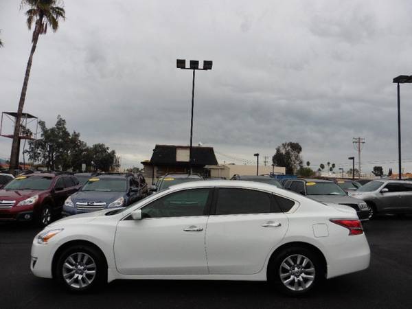 2015 Nissan Altima 4dr Sdn 2.5 S / ONLY 27K MILES / GREAT AZ COLOR!... for sale in Tucson, AZ – photo 5