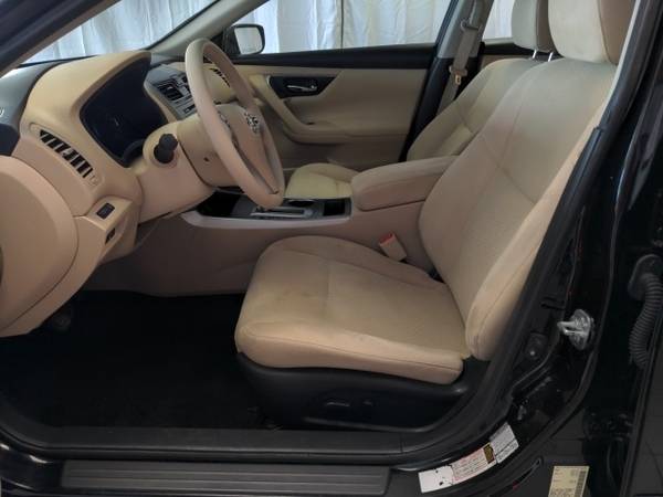 2015 Nissan Altima FWD 4D Sedan/Sedan 2 5 S - - by for sale in Dubuque, IA – photo 6