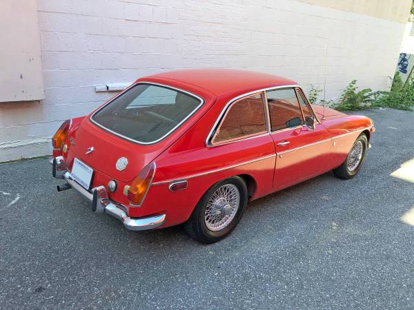 1972 MG B GT - cars & trucks - by owner - vehicle automotive sale for sale in Washington, VA – photo 7