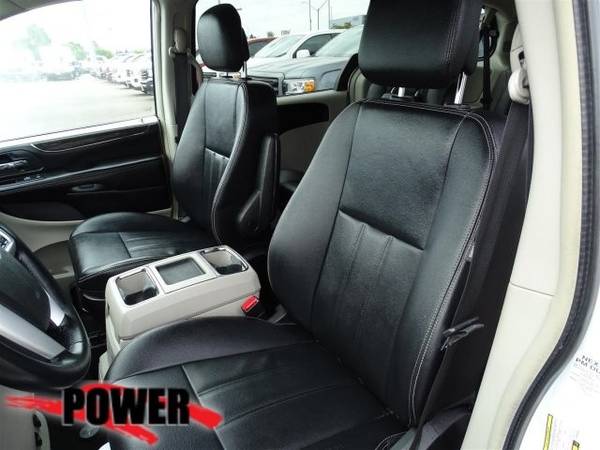 2016 Chrysler Town & Country Touring Minivan, Passenger for sale in Salem, OR – photo 19