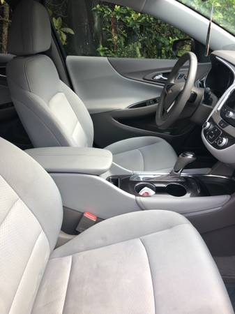 2017 Chevy Malibu for sale in Pahoa, HI – photo 4