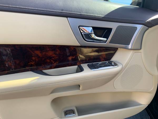 R1. 2009 Jaguar XF NAV BACK UP CAM LEATHER SUNROOF SUPER CLEAN for sale in Stanton, CA – photo 8