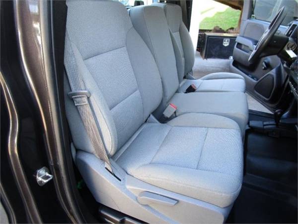 2015 Chevrolet Silverado 2500HD K2500HD 4x4 LONGBED - cars & trucks... for sale in Fairview, VA – photo 6