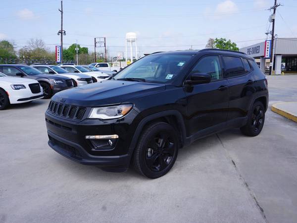 2020 Jeep Compass Altitude FWD - - by dealer - vehicle for sale in Plaquemine, LA – photo 3