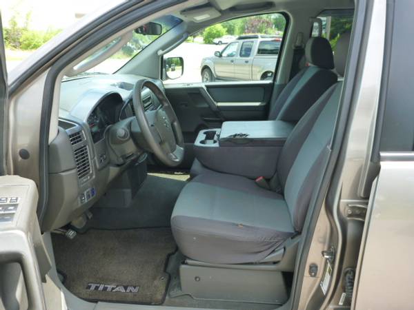 2007 NISSAN TITAN SE SUPER CREW CAB 4X4 AUTOMATIC RUNS AND DRIVES GOOD for sale in Milford, ME – photo 9
