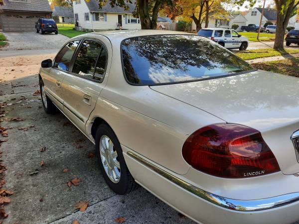 2001 LINCOLN CONTINENTAL - cars & trucks - by owner - vehicle... for sale in New haven, IN – photo 3