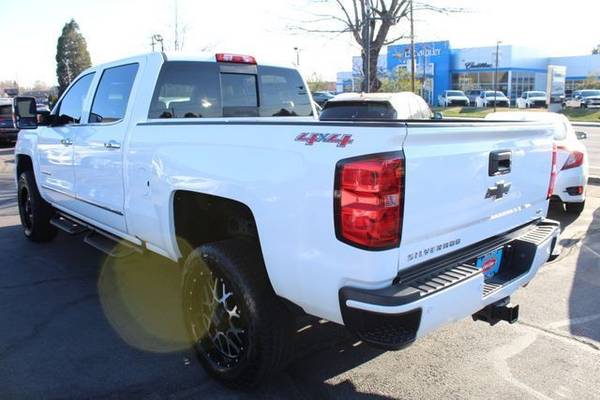 2016 Chevrolet Silverado 2500 HD Crew Cab LTZ Pickup 4D 6 1/2 ft for sale in Bend, OR – photo 3
