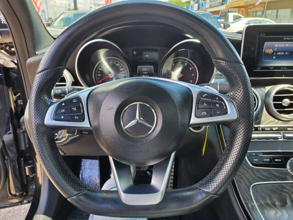 *2017 MERCEDES BENZ C300**PANORAMIC SUNROOF**NAVIGATION*BACKUP CAMERA* for sale in Houston, TX – photo 9