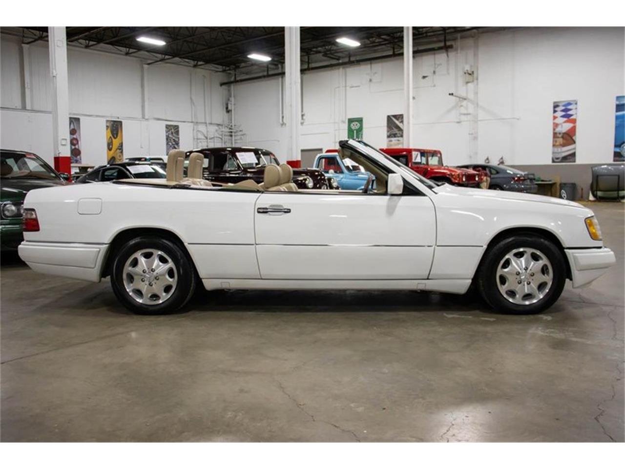 1995 Mercedes-Benz E320 for sale in Kentwood, MI – photo 7