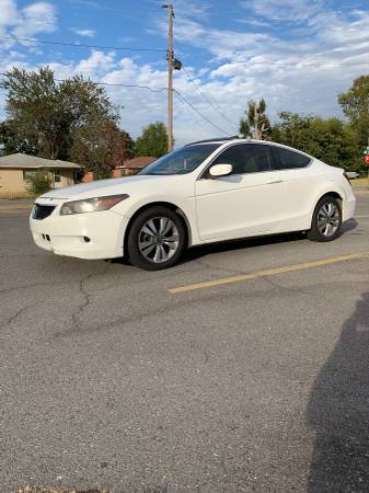 2008 Honda Accord coupe 100k for sale in Sweet Home, AR – photo 2