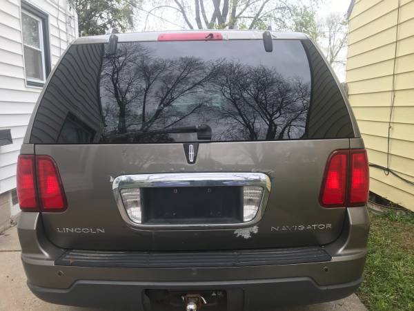 2004 Lincoln Navigator for sale in milwaukee, WI – photo 5