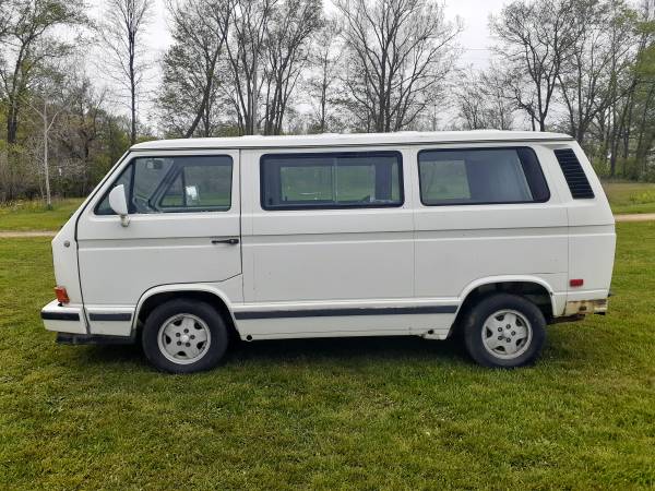 Volkswagon Vanagon GL 1989 great shape 6500 - - by for sale in Hanover, MI – photo 3