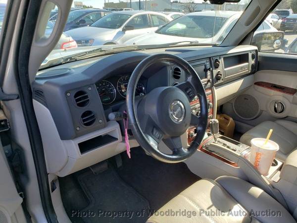 2007 *Jeep* *Commander* *4WD 4dr Limited* Gold - cars & trucks - by... for sale in Woodbridge, District Of Columbia – photo 7