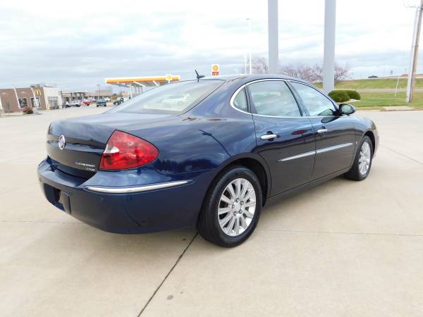 2007 BUICK LACROSSE CXS LOW LOW MILES - - by for sale in Wright City, MO – photo 4