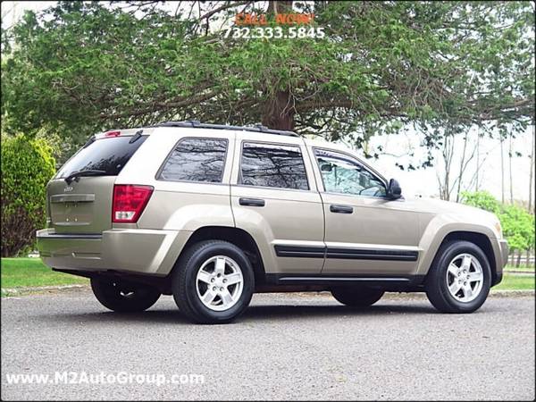 2006 Jeep Grand Cherokee Laredo 4dr SUV 4WD w/Front Side Airbags for sale in East Brunswick, NY – photo 4