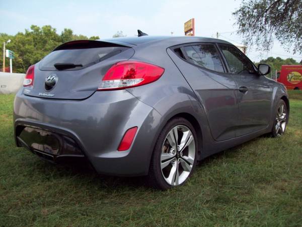 2017 Hyundai Veloster Base 6MT - cars & trucks - by dealer - vehicle... for sale in Springdale, AR – photo 4