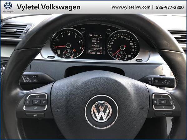 2013 Volkswagen CC sedan 4dr Sdn Lux - Volkswagen Deep Black for sale in Sterling Heights, MI – photo 19