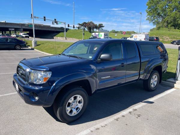 2008 Tacoma - manual - 56k miles! - - by dealer for sale in Saint Louis, MO